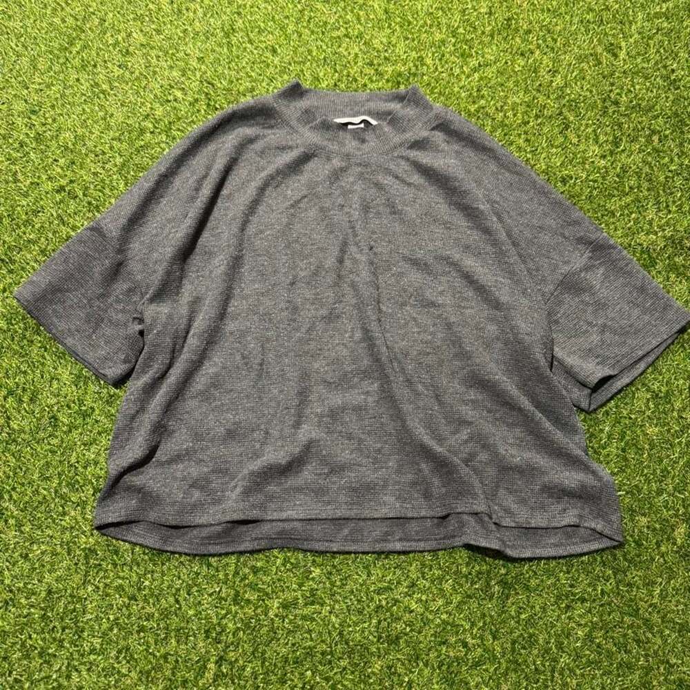 Victorias secret gray heathered t shirt